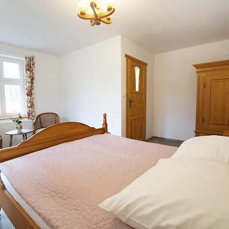 게스트하우스 Uspokoj Ducha - Adults Only